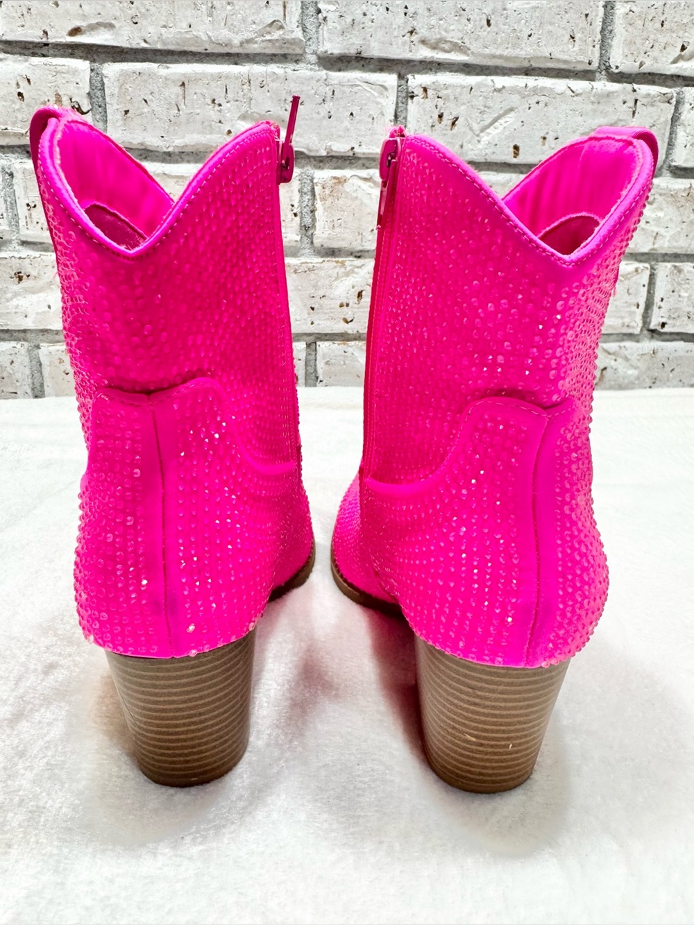 Cathy Din Dolly Neon Hot Pink Rhinestone Cowgirl Glam Ankle Booties Size 7 - Picture 9 of 16